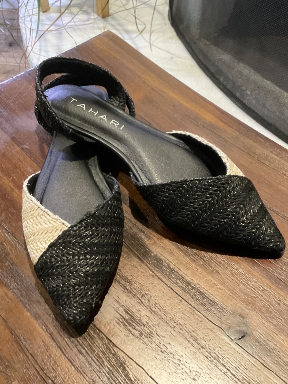 Tahari Rio Sling Back/Ivory Raffia Size 7 - Picture 2 of 7